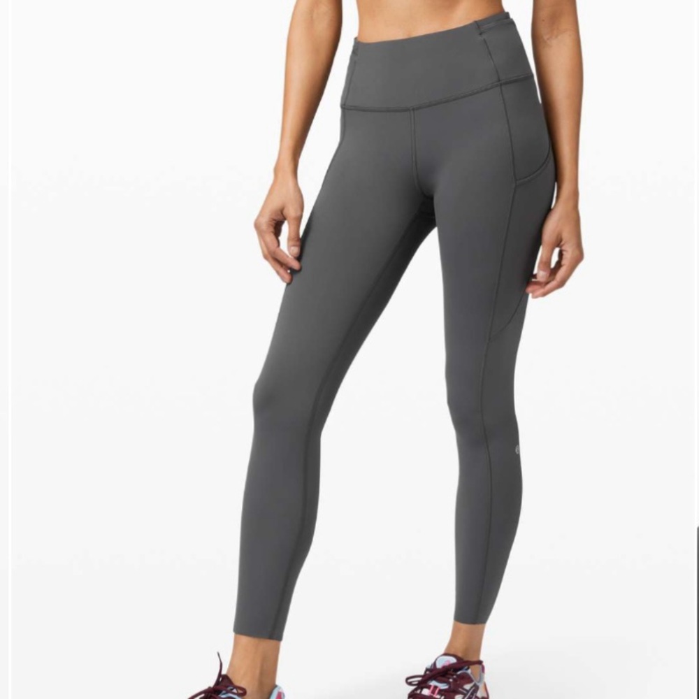 Lululemon Fast and Free Tight II 25" *Non-Reflective Nulux
Graphite Grey